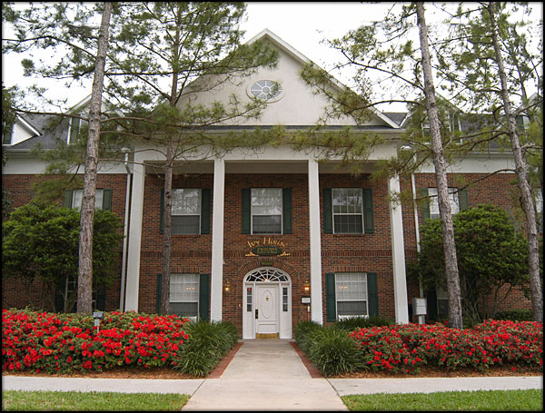 ivy house exterior near sorority row